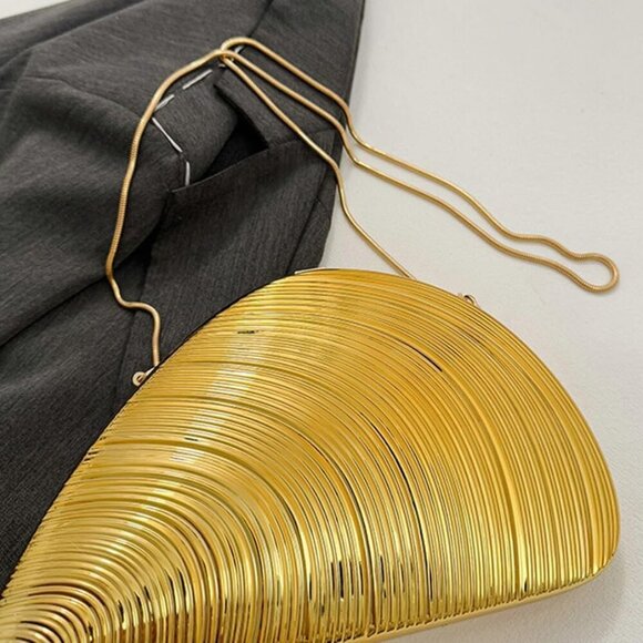 Versatile Women’s Evening Bag - Fashionable Clutch with Secure Push Lock - Picture 5 of 9